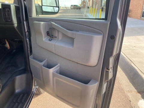 2017 Chevrolet Express LS 2500