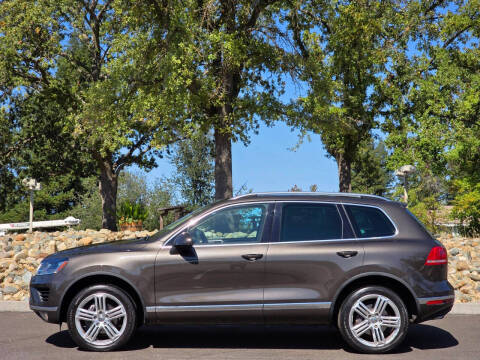 2015 Volkswagen Touareg V6 Executive