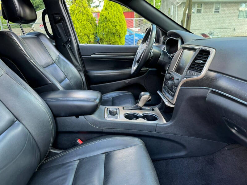 2017 Jeep Grand Cherokee