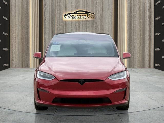 2023 Tesla Model X Standard Range