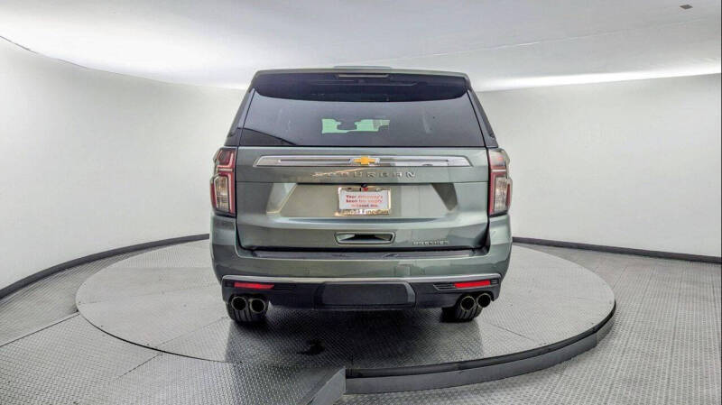 2023 Chevrolet Suburban Premier