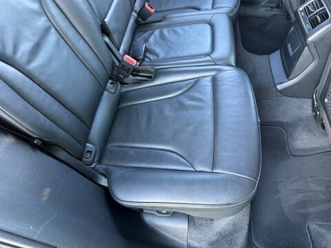 2015 Audi SQ5 3.0T quattro Premium Plus