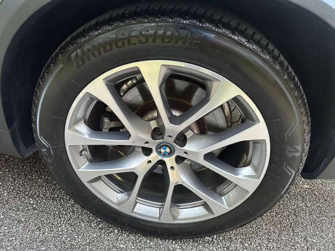 2024 BMW X5 xDrive50e