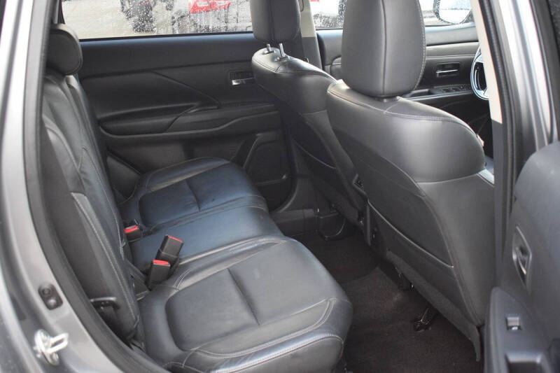 2020 Mitsubishi Outlander SEL