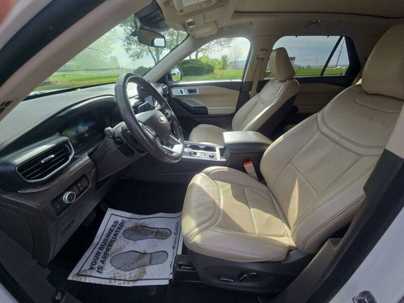 2020 Ford Explorer Platinum