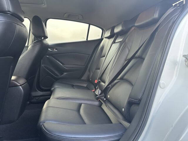 2017 Mazda MAZDA3 Touring 2.5