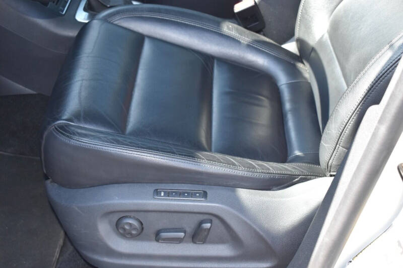 2010 Volkswagen Tiguan S 4Motion