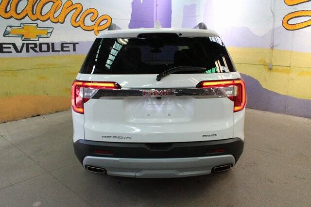 2023 GMC Acadia