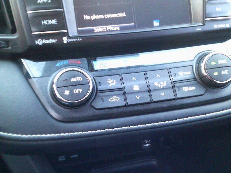 2016 Toyota RAV4 XLE