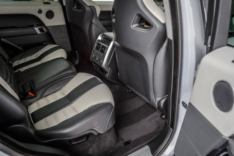 2016 Land Rover Range Rover Sport SVR