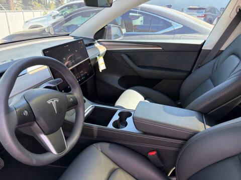 2024 Tesla Model Y Long Range