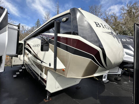 2018 Heartland Bighorn 3760EL / 40ft for sale at Jim Clarks Consignment Country - 5th Wheel Trailers in Grants Pass OR