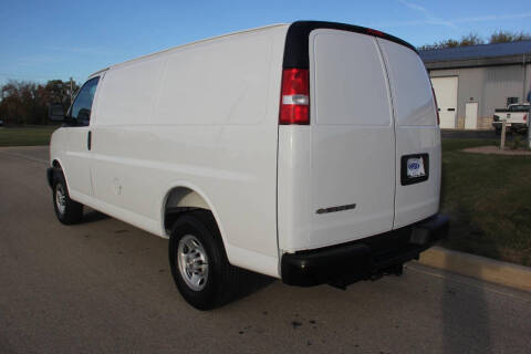 2025 Chevrolet Express 3500