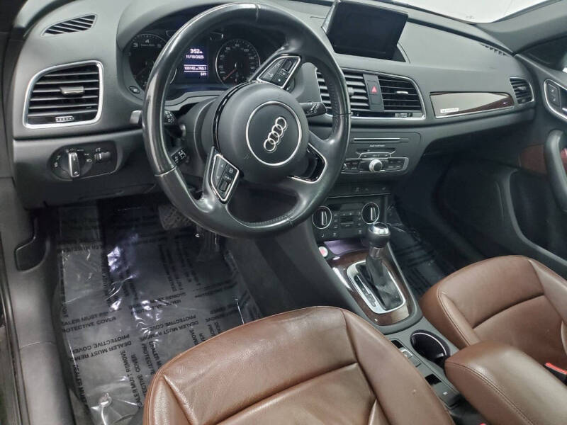 2016 Audi Q3 2.0T quattro Premium Plus