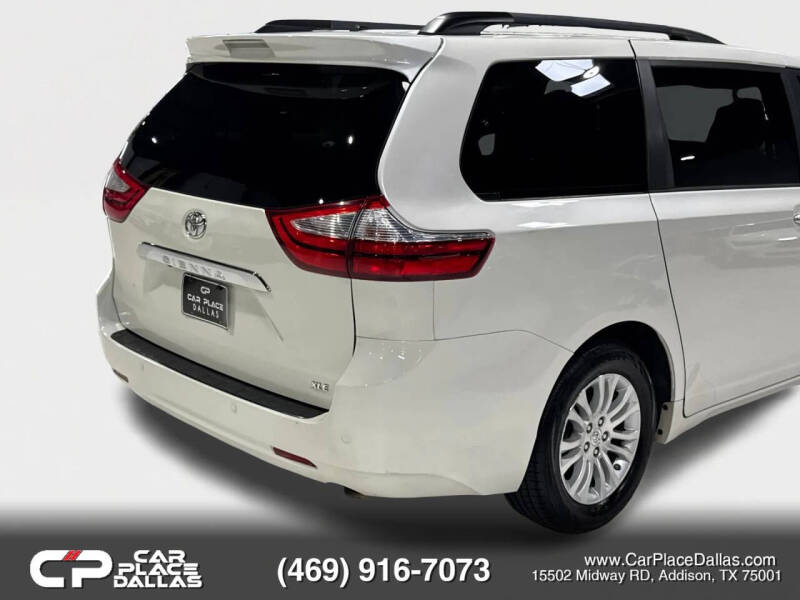 2017 Toyota Sienna