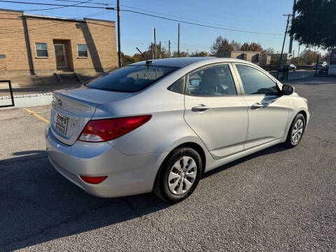 2016 Hyundai Accent SE