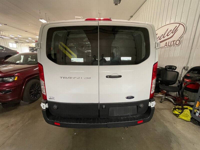2021 Ford Transit