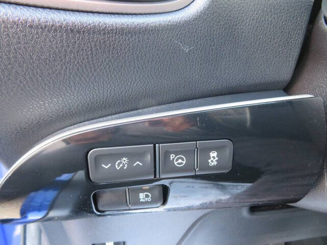 2018 Toyota Prius Three