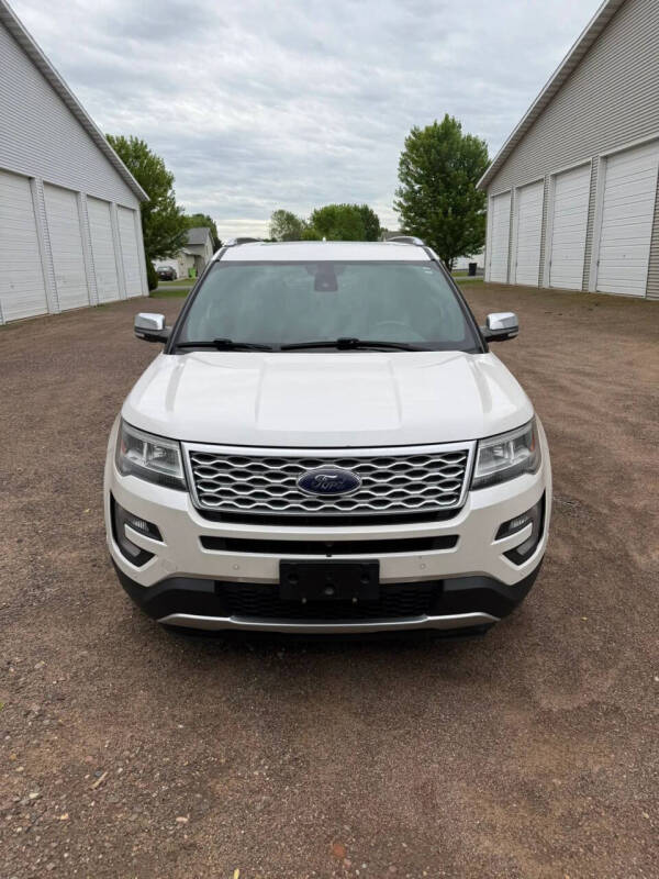 2017 Ford Explorer Platinum