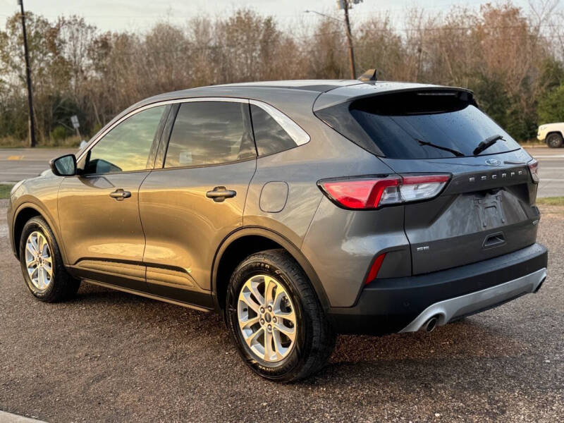 2021 Ford Escape Hybrid SE