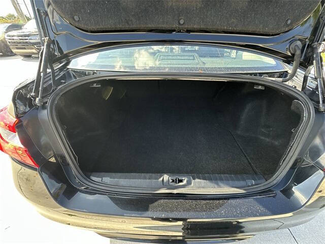 2017 Subaru Legacy 2.5i Sport