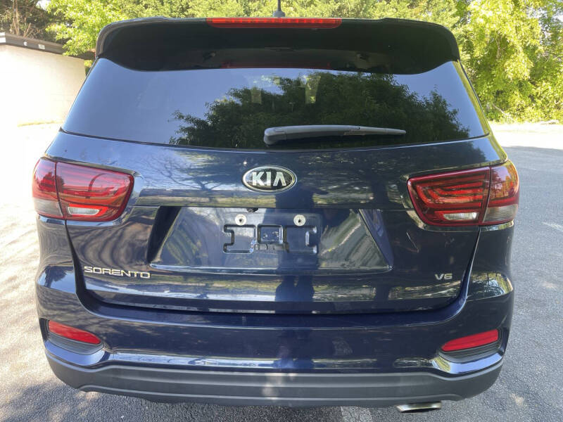 2019 Kia Sorento LX V6