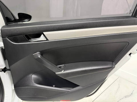 2020 Volkswagen Passat SE