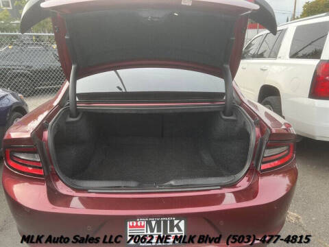 2017 Dodge Charger SE