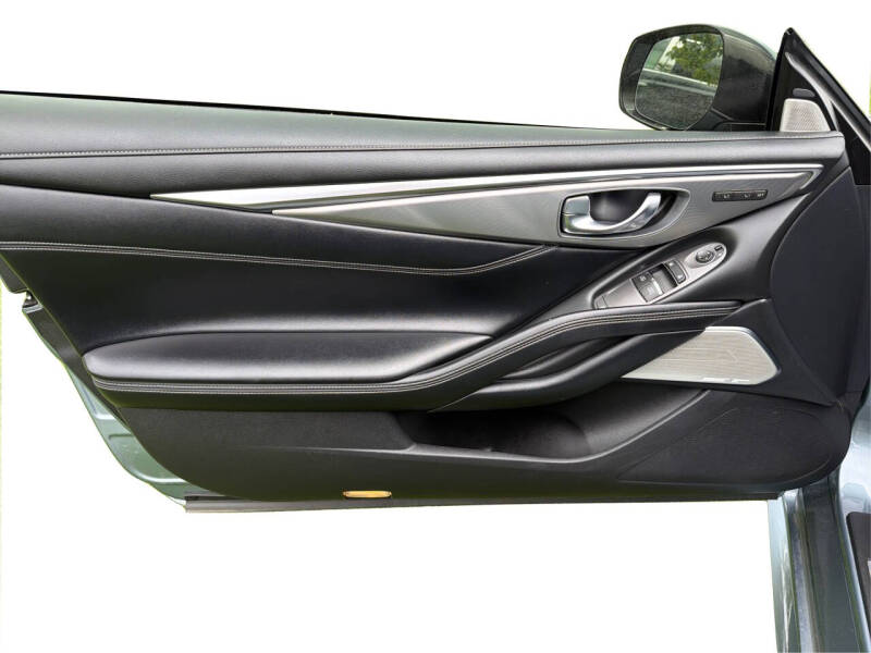 2020 Infiniti Q60