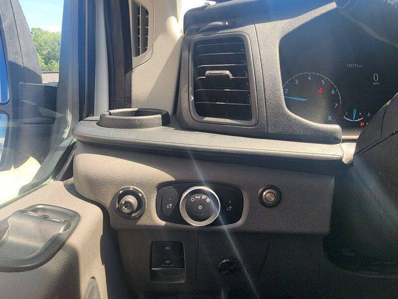 2022 Ford Transit