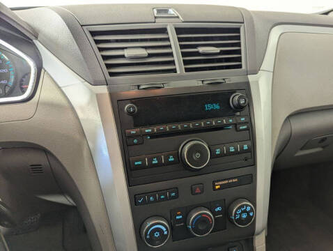 2011 Chevrolet Traverse LT