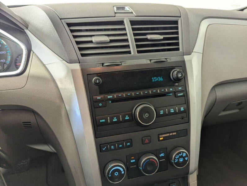 2011 Chevrolet Traverse LT