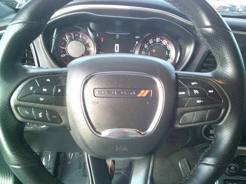 2022 Dodge Challenger SXT