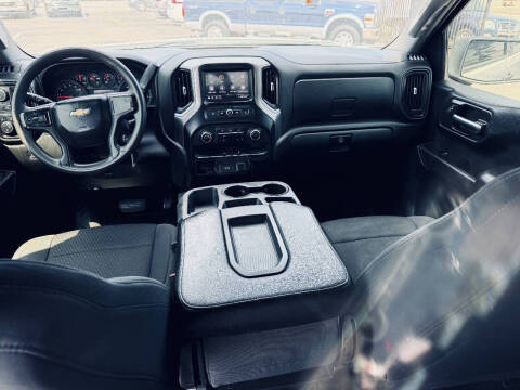 2020 Chevrolet Silverado 1500 Custom