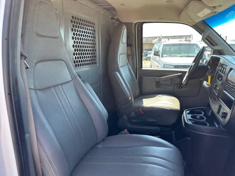 2020 Chevrolet Express 2500