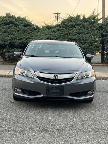 2013 Acura ILX 2.0L w/Tech