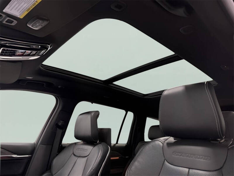 2025 Jeep Grand Cherokee L Overland