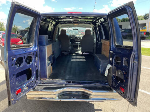 2011 Ford E-Series E-250