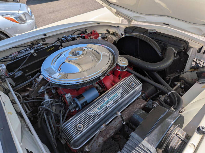 1957 Ford Thunderbird