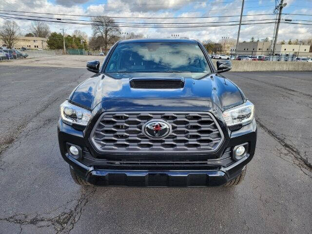 Used 2021 Toyota Tacoma TRD Sport with VIN 3TMCZ5AN8MM435362 for sale in Marion, OH