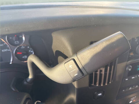 2023 Chevrolet Express 2500