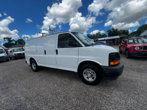 2017 Chevrolet Express for sale at GATEWAY  FINANCE  INC - GATEWAY FINANCE INC in Houston TX