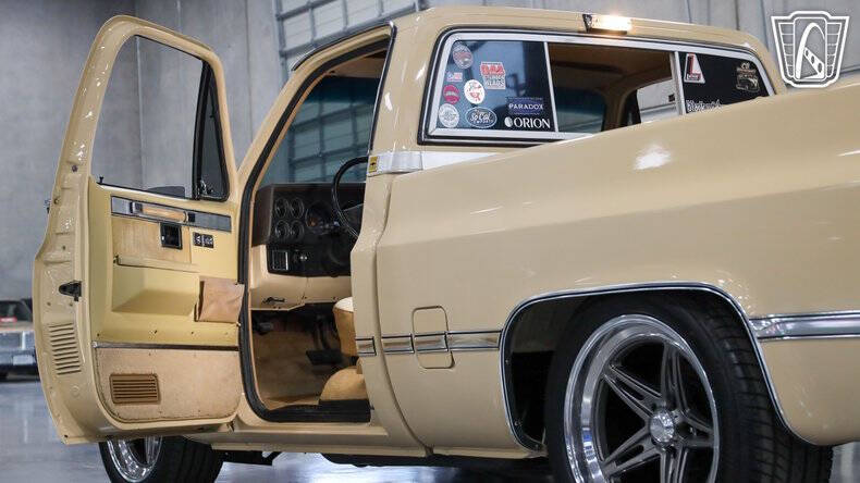 1987 Chevrolet R/V 10 Series