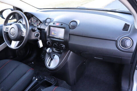 2012 Mazda MAZDA2 Touring