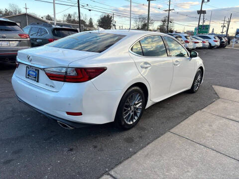 2018 Lexus ES 350