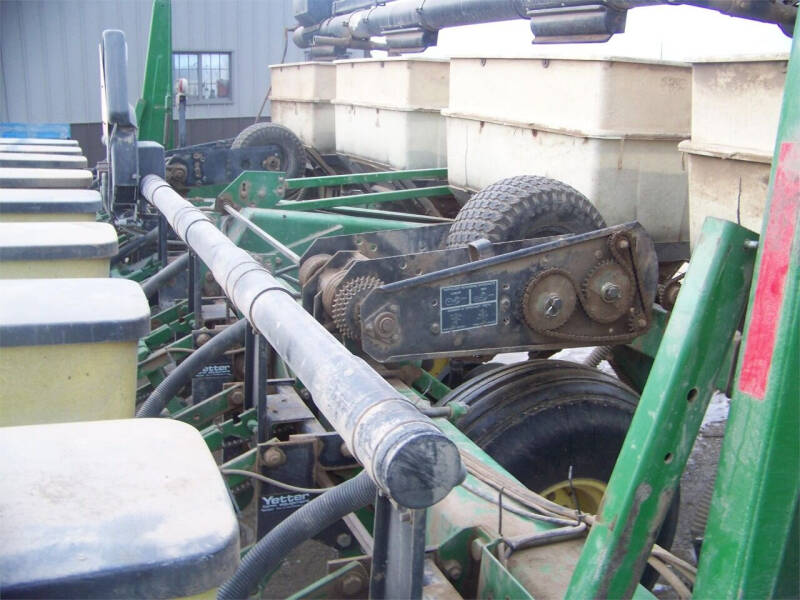 1992 John Deere 7240