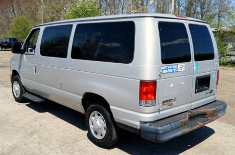 2013 Ford E-Series E-150 XL