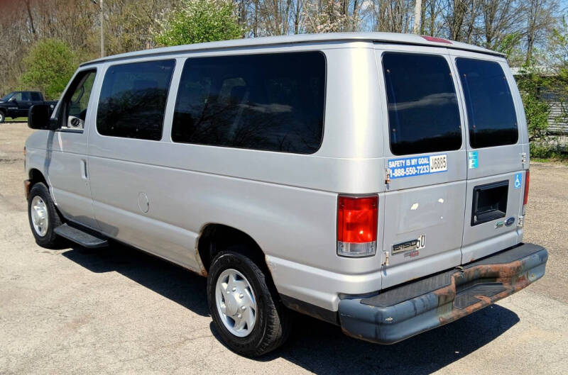 2013 Ford E-Series E-150 XL