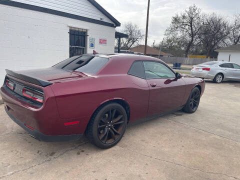 2018 Dodge Challenger SXT