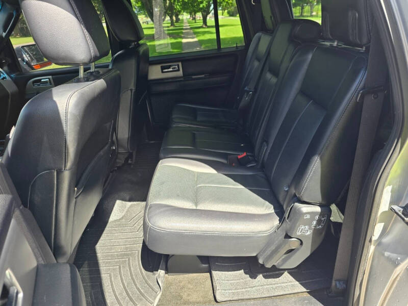 2017 Ford Expedition EL XLT